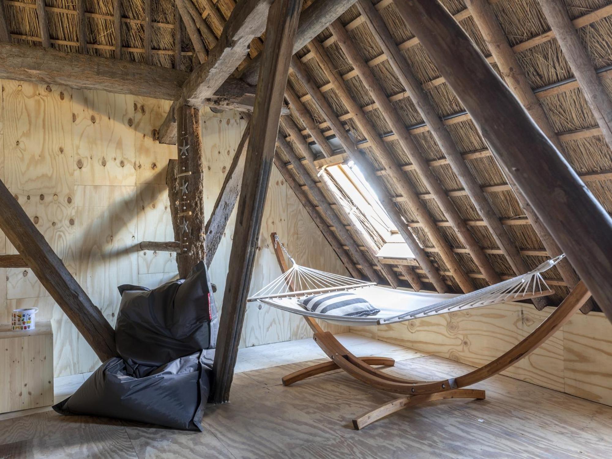 Luxuriously Restored Farmhouse With Trendy Interior Close To Sea And Forest Хуут Екстериор снимка
