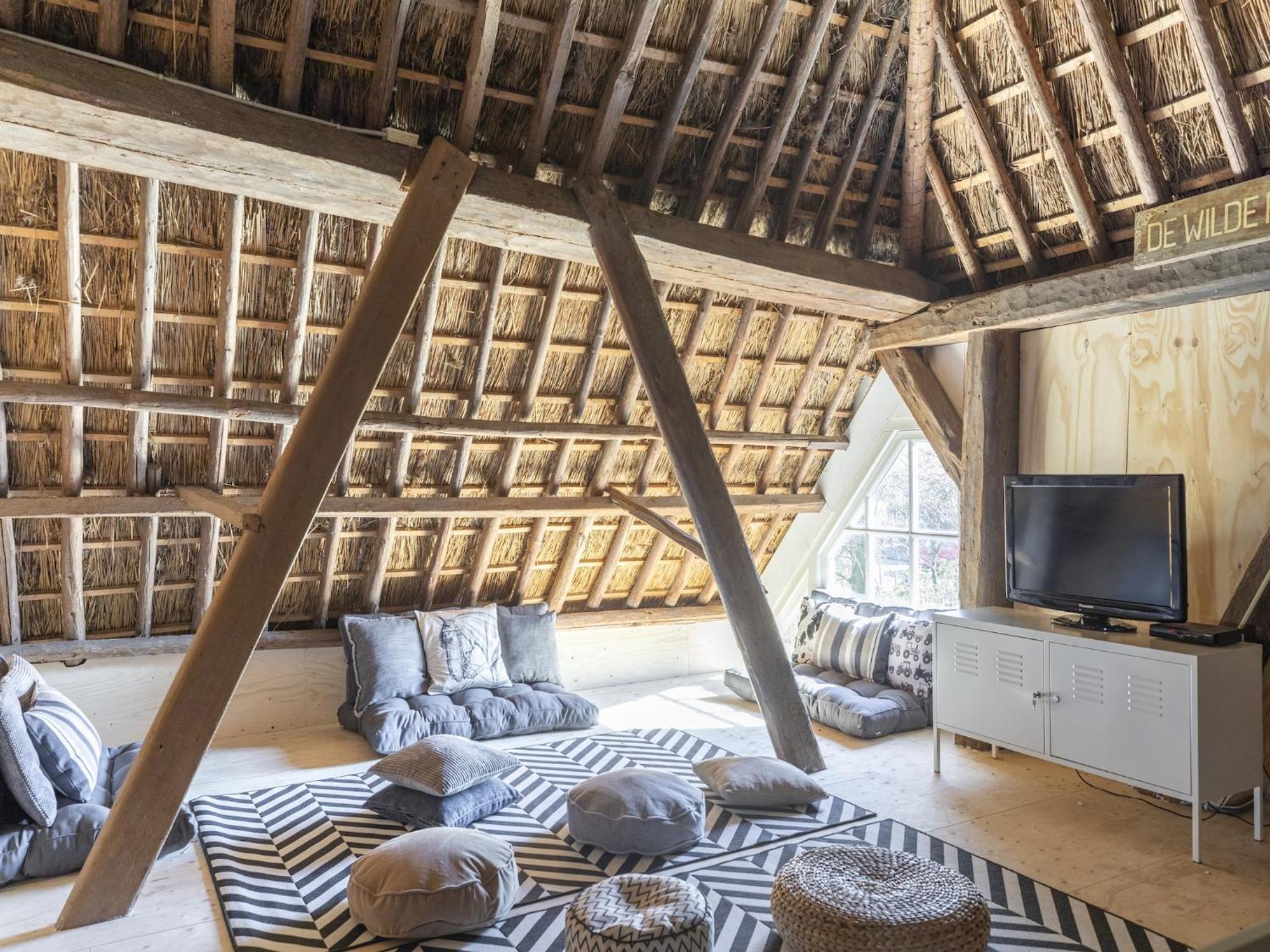 Luxuriously Restored Farmhouse With Trendy Interior Close To Sea And Forest Хуут Екстериор снимка
