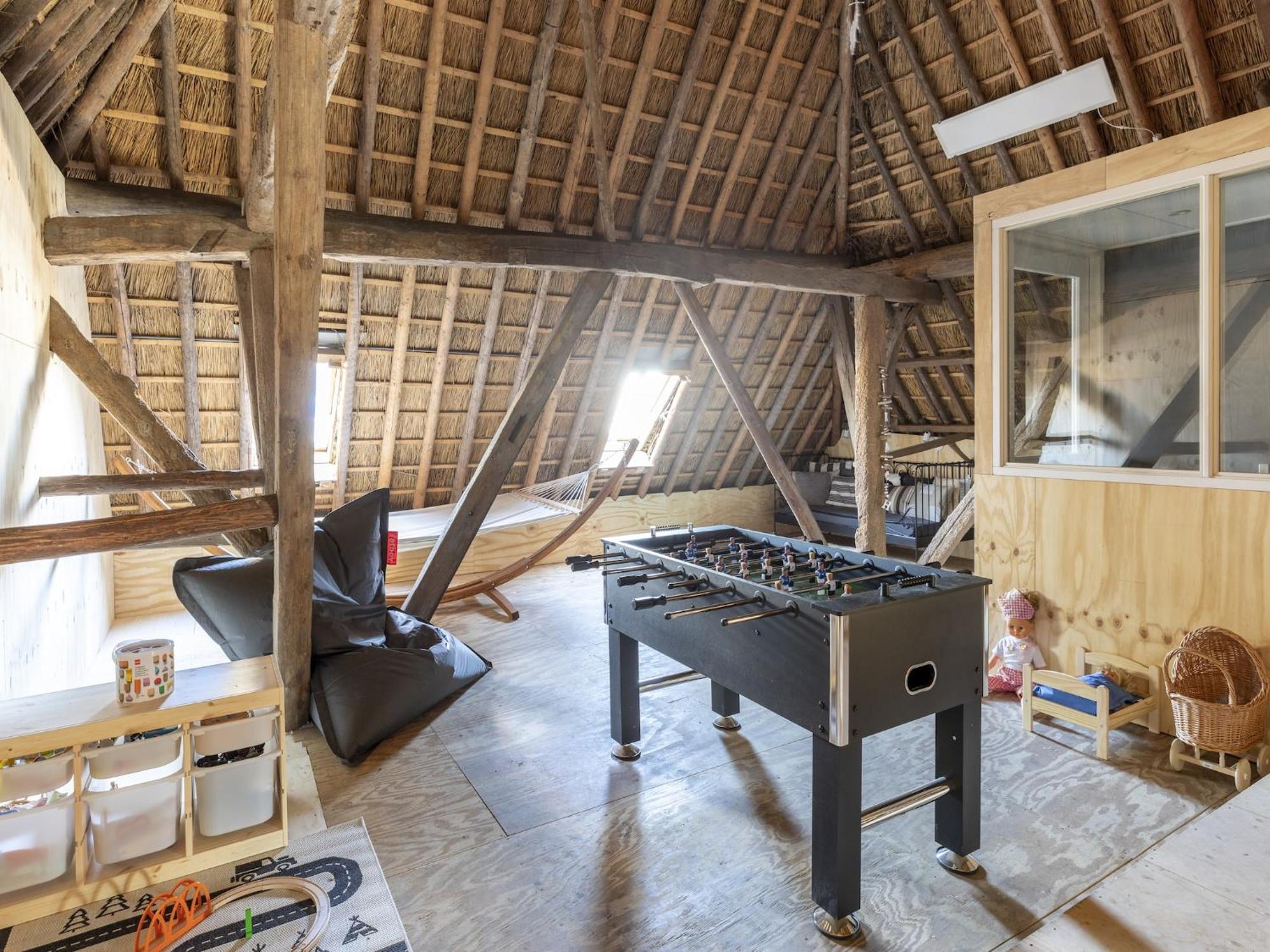Luxuriously Restored Farmhouse With Trendy Interior Close To Sea And Forest Хуут Екстериор снимка